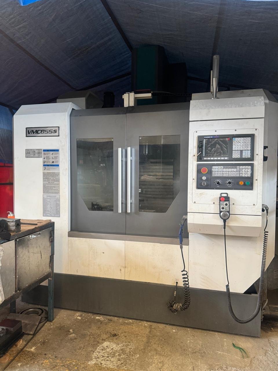 Centro de maquinado vertical CNC